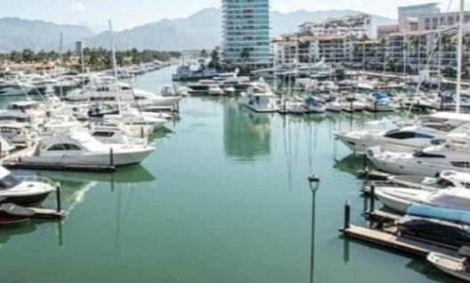 Avenida Paseo De La Marina 249, Marina Vallarta, 48335, Jal Пуэрто-Вальярта Экстерьер фото